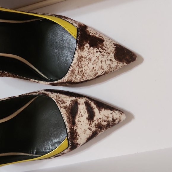 Fendi Calf Leather Fur Pump - Picture 3 of 6